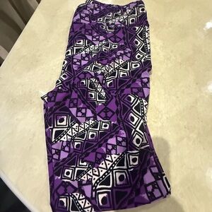 LuLaRoe Purple Geometric Leggings
